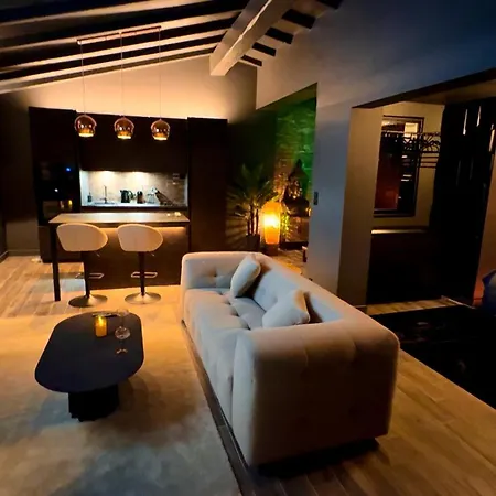 Apartman Prestige - Jacuzzi - Luxe - Rooftop